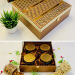 Elegant gift hampers box featuring 4 jars, perfect for wedding favors, elegant gifts, and memorable celebrations.