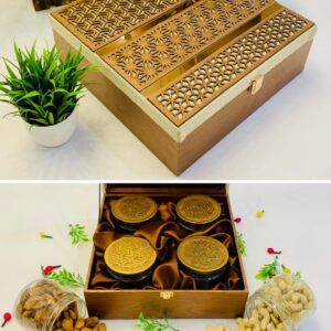 Elegant gift hampers box featuring 4 jars, perfect for wedding favors, elegant gifts, and memorable celebrations.